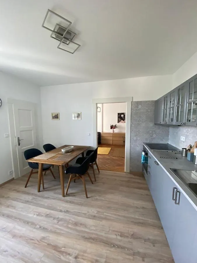 Apartment Apartman Xaveriova Prague