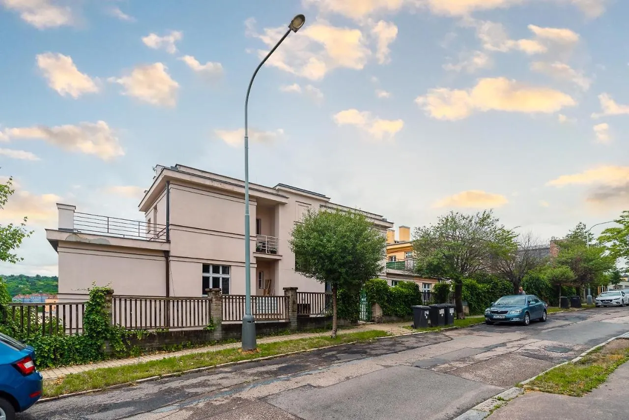 Апартаменты Apartman Xaveriova Прага